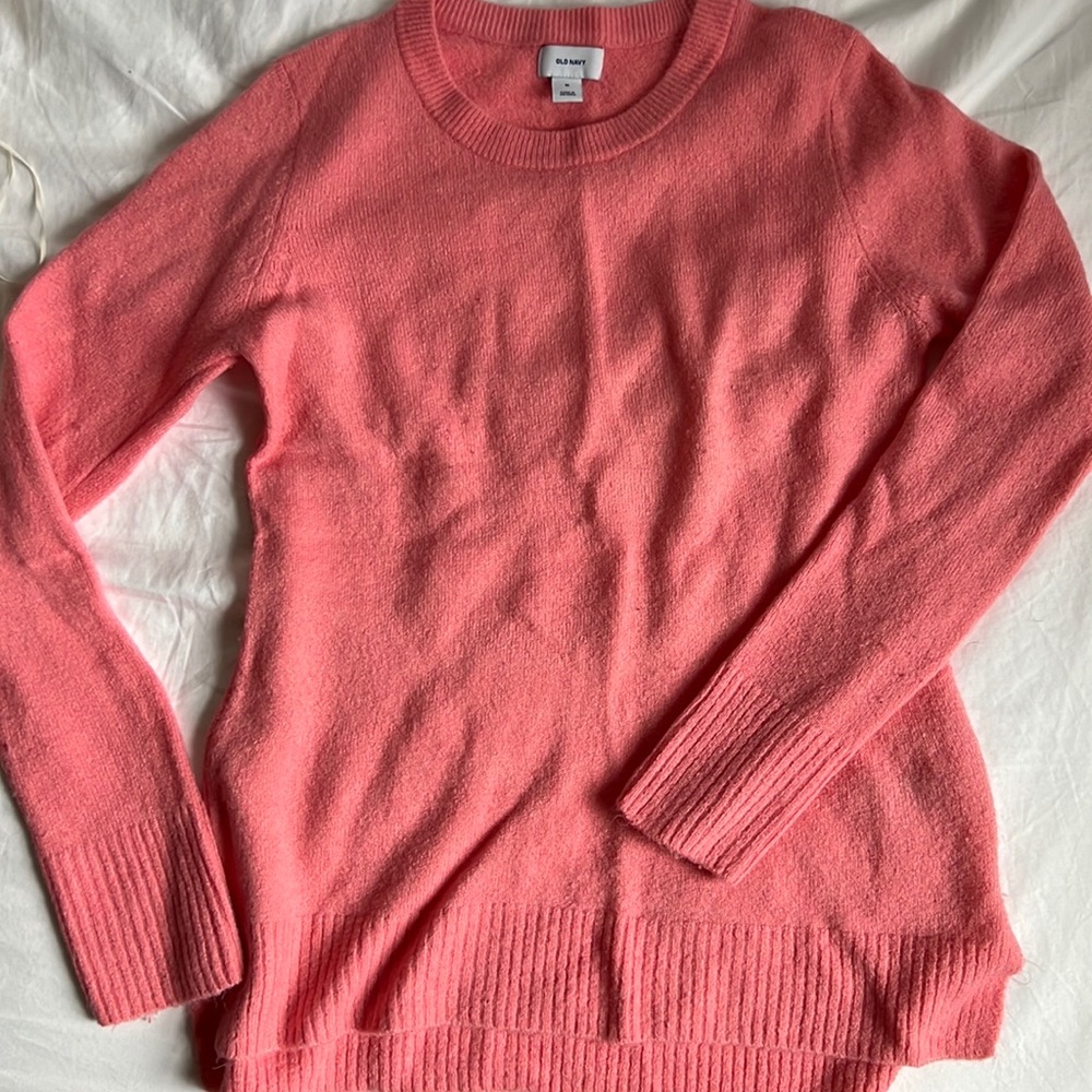 Old navy sweater